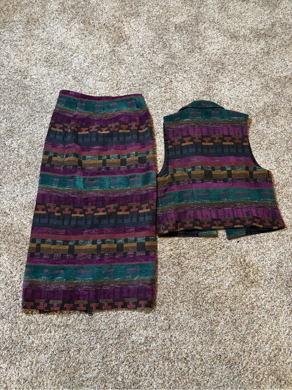 278. Vintage Eagle River Traders Western Boho Skirt & Vest set, size 8 - Picture 11 of 11